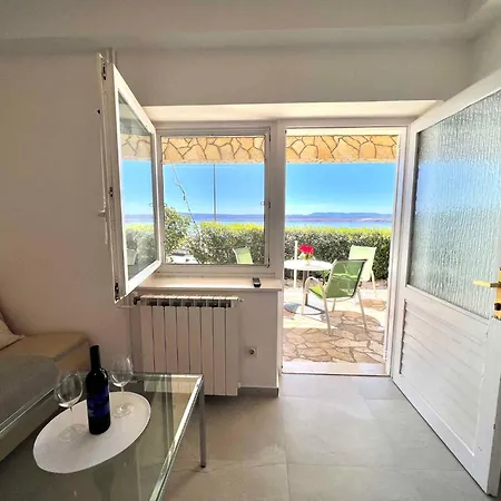 Appartement In 42055 *